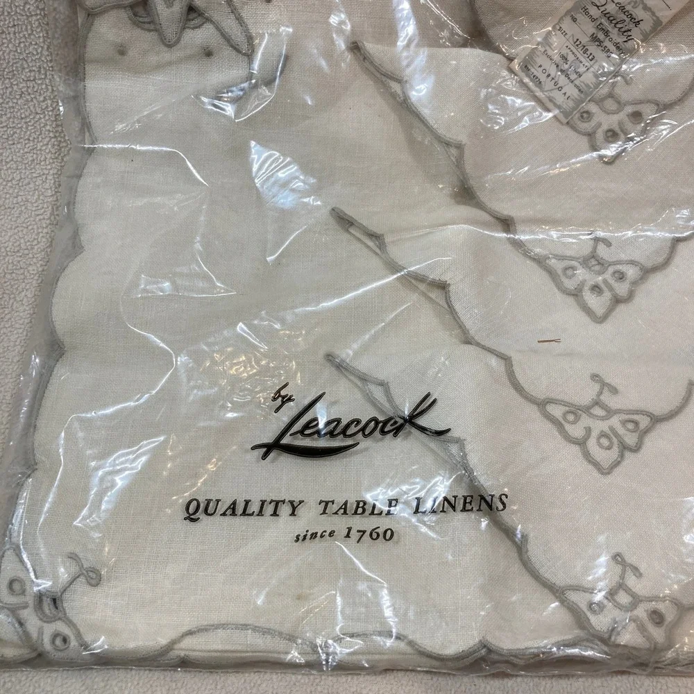 Vtg NWT Leacock Linen Set of 4 Placemats & Napkins Cream Floral Hand Embroidered